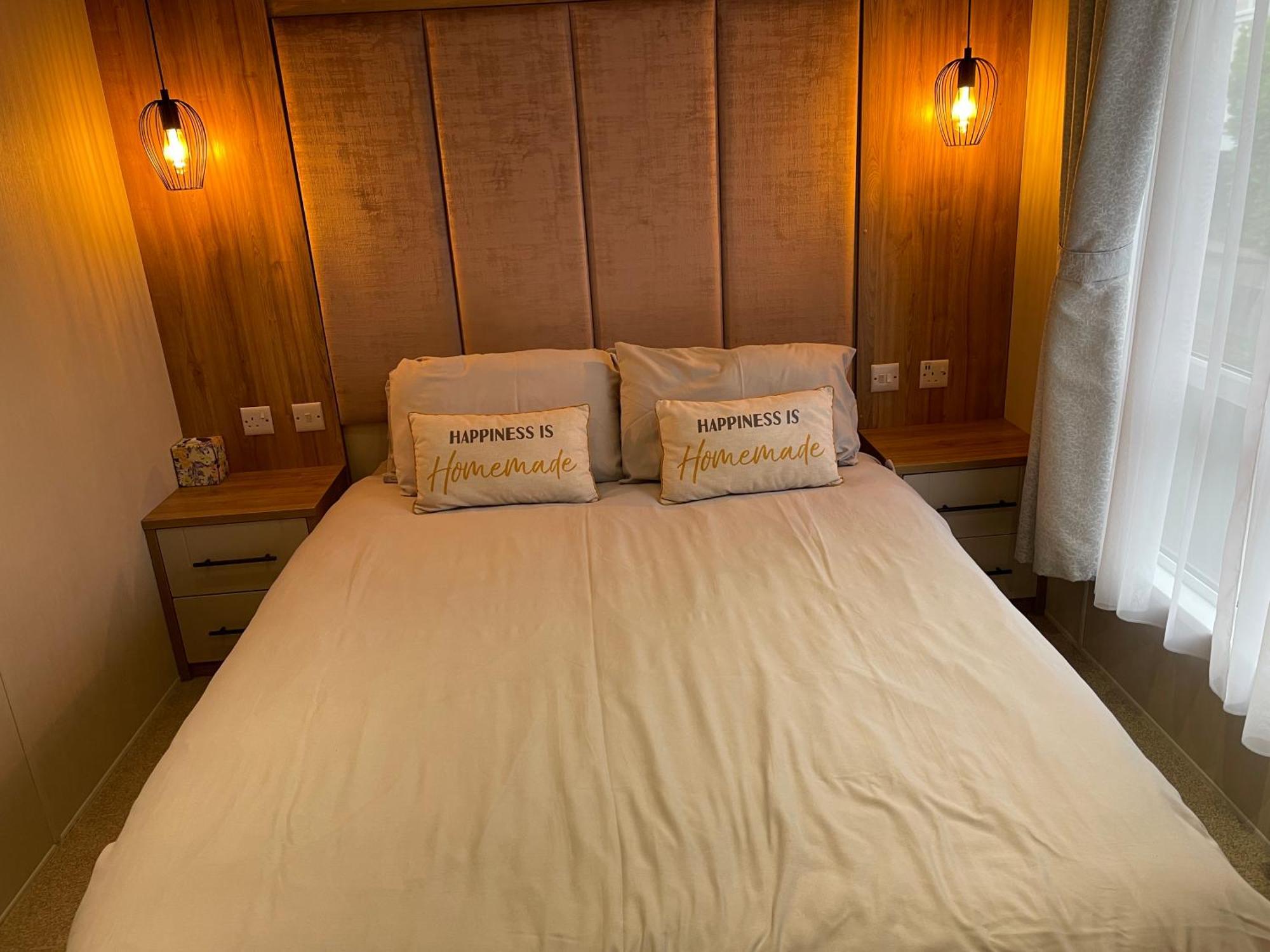 Rockley Park Private Holiday Homes Poole Esterno foto