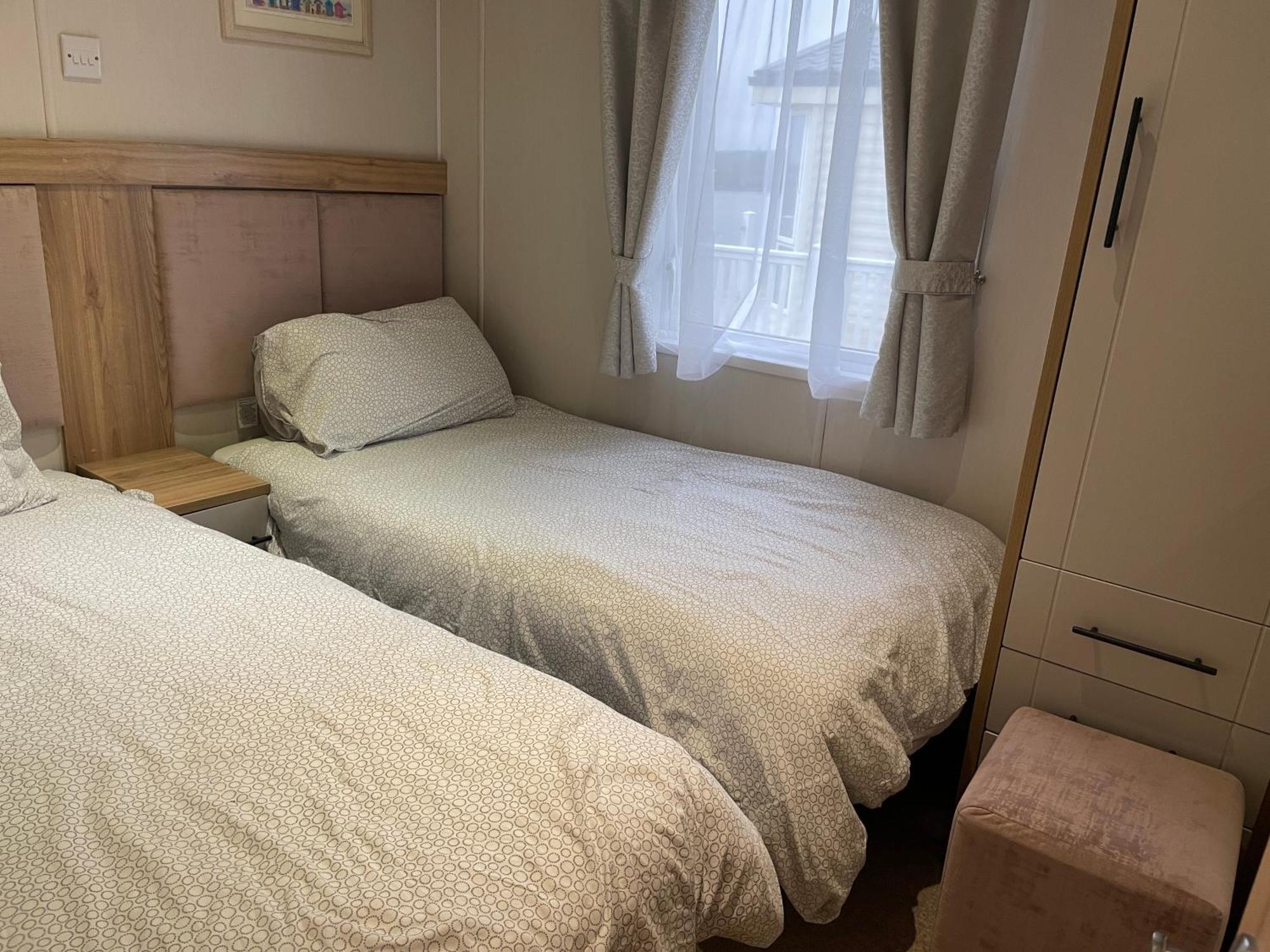 Rockley Park Private Holiday Homes Poole Esterno foto